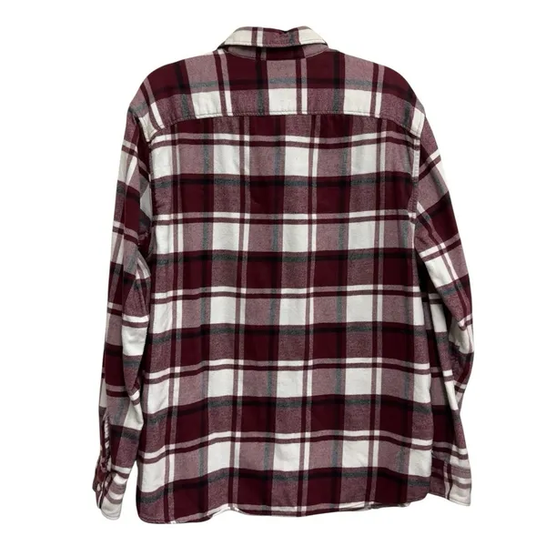 American Eagle Outfitters Flannel Shirt XL Red‎ Plaid Button Front Super Soft - Image 3