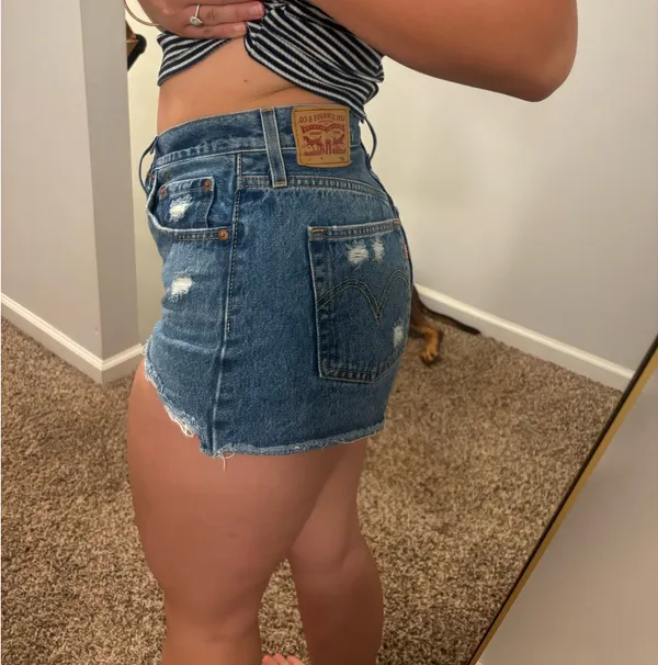 Levi’s 501 Shorts - Image 3