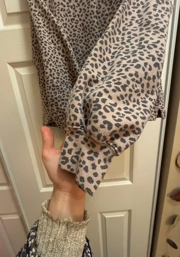 Abercrombie Soft Collection Leopard sweater - Image 2