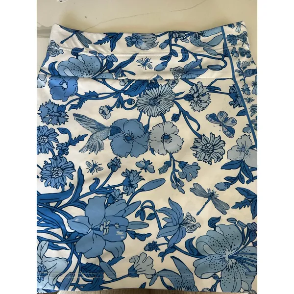EUC Gretchen Scott Tennis Golf Pickleball Skort Smell The Roses Small - Image 4