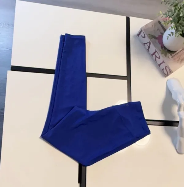MAXED Elite High-Performance Electric Blue Leggings - Long Tall Version - Image 3