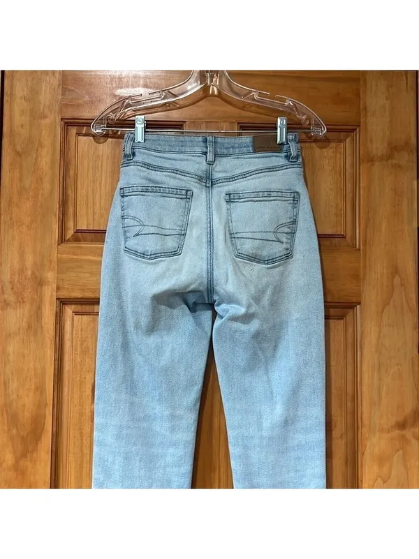 American Eagle Outfitters Mom Straight Denim Jeans Size 00 - Image 5