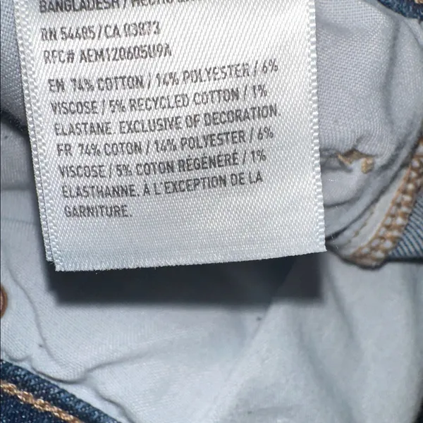 American Eagle Outfitters Classic MOM Jeans size 4 - Image 7