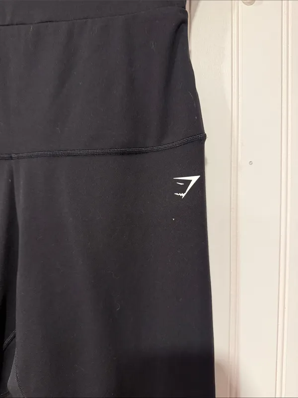 Gymshark Black High-Waist maternity Performance Leggings - Image 2