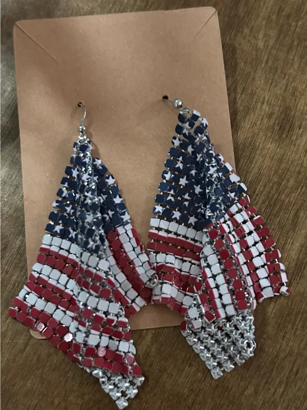 Patriotic USA American Flag mesh drop earrings feature a flowy design - Image 3