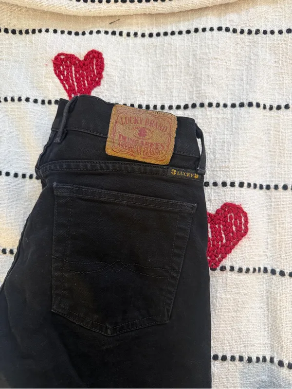 Y2K 2000s TRUE LOWRISE Lucky Brand Black Boot Cut Jeans with Gold-Tone Zipper - Image 5