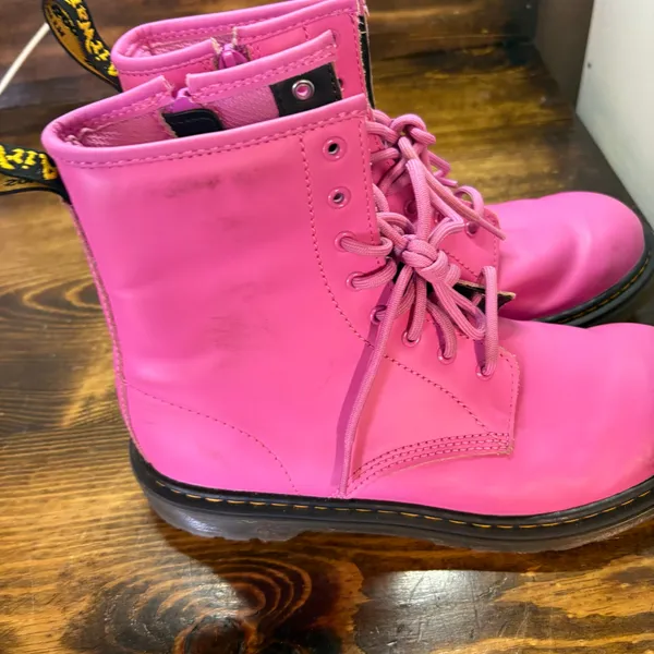 Doc‎ Martens Pink Boots Size 6 - Image 7