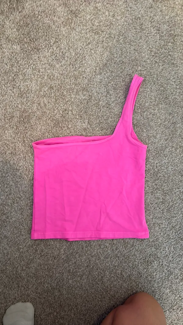 Aritzia TNA One Sleeve Tank - Image 2
