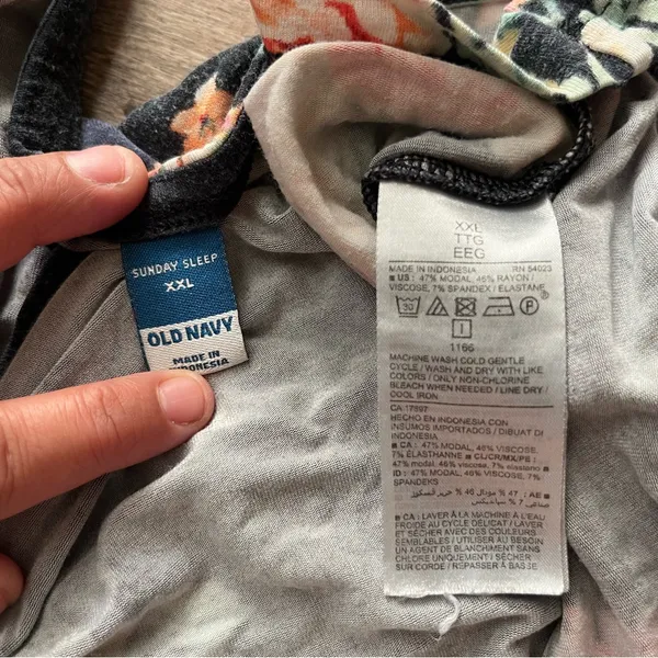 Old Navy (Size xxl) - Image 2