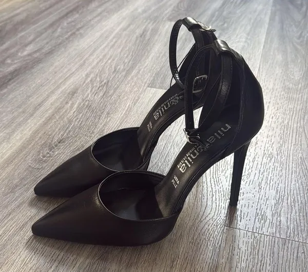 Nila & Nila Black Women's Heels Pointed Toe Ankle Strap Stiletto Heel Pumps - Image 4