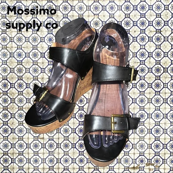 Mossimo supply co black straps and cork wedge heels! - Image 2