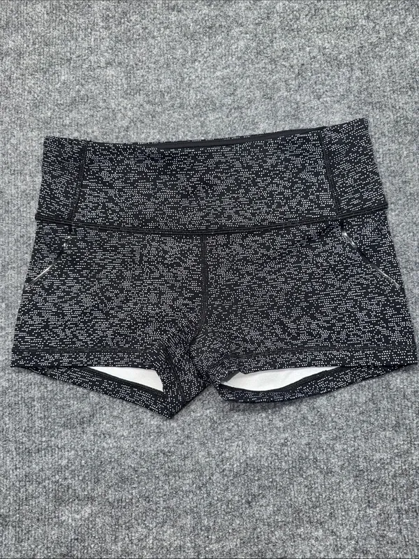 lululemon athletica Quick Pace Short (2.5") - Image 4