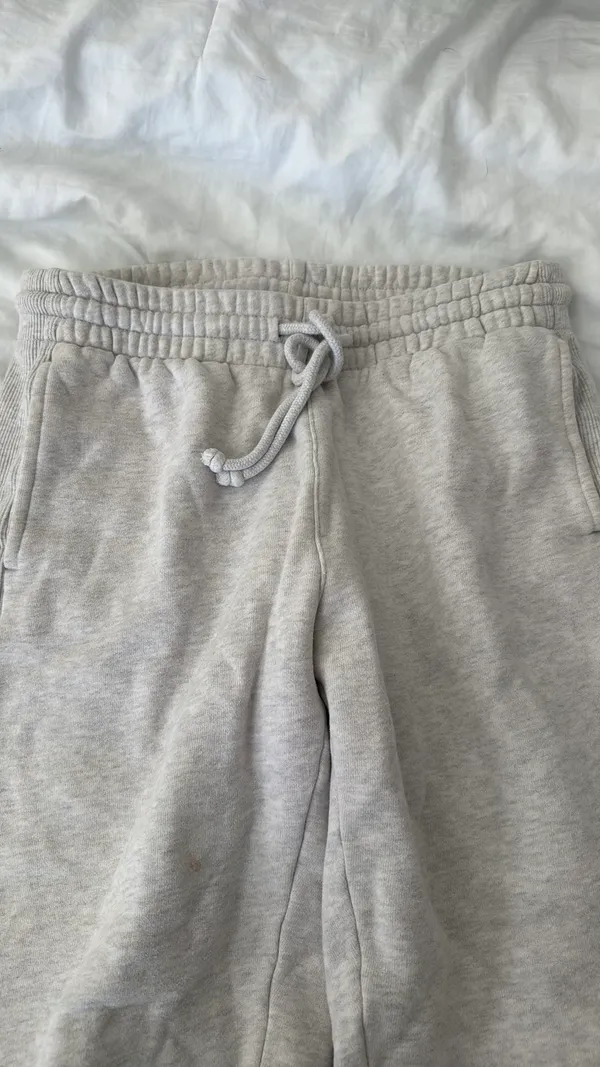 Aritzia Cozy Fleece Sweatpants TNA - Image 2