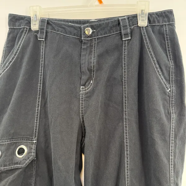 Hot Topic Grommet Carpenter Pants Womens 11 Black Y2K Goth Cargo Wide Leg - Image 2