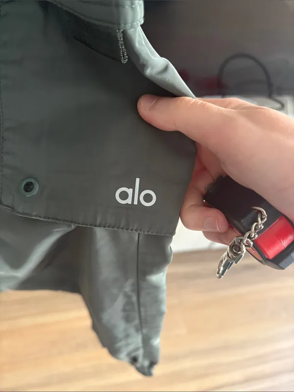 ALO Yoga | It Girl Pant - Image 6