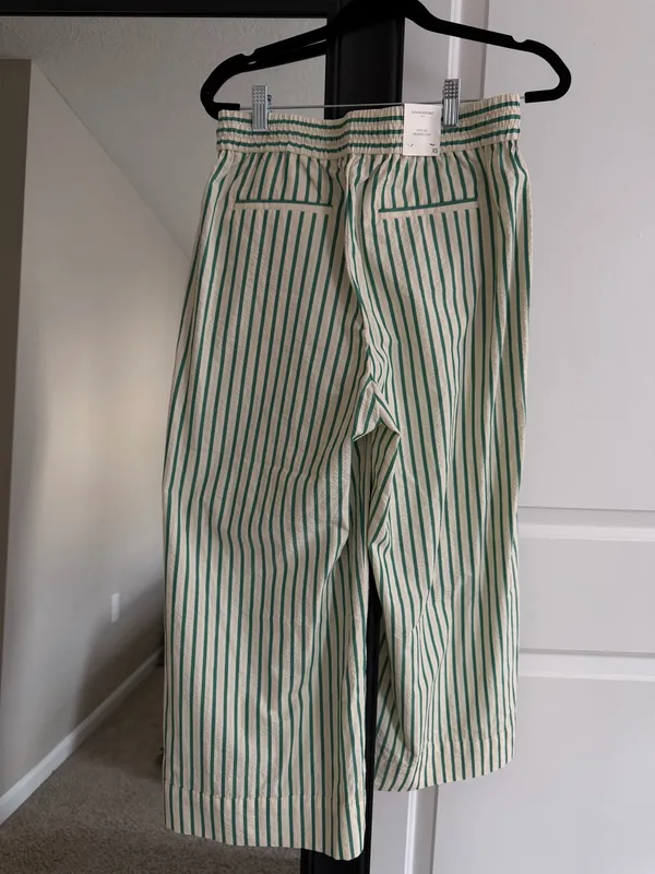 Banana Republic Wide-Leg High-Rise Pants - Image 2