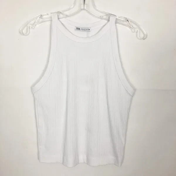 NWT ZARA White Ribbed Crop Top Size Small - Image 2