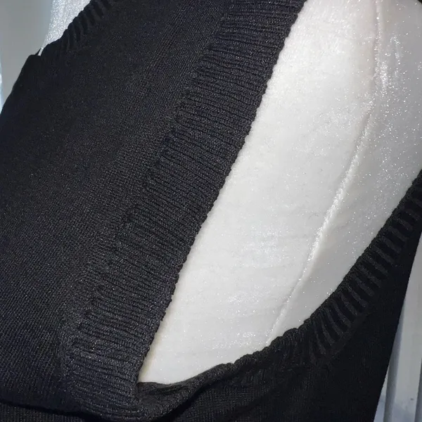 J.Crew Vintage Lightweight Slim Fit Black Sweater Vest Women’s Size M - Image 5