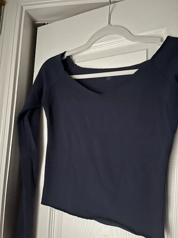 Brandy Melville Mayson V Neck Top - Image 2