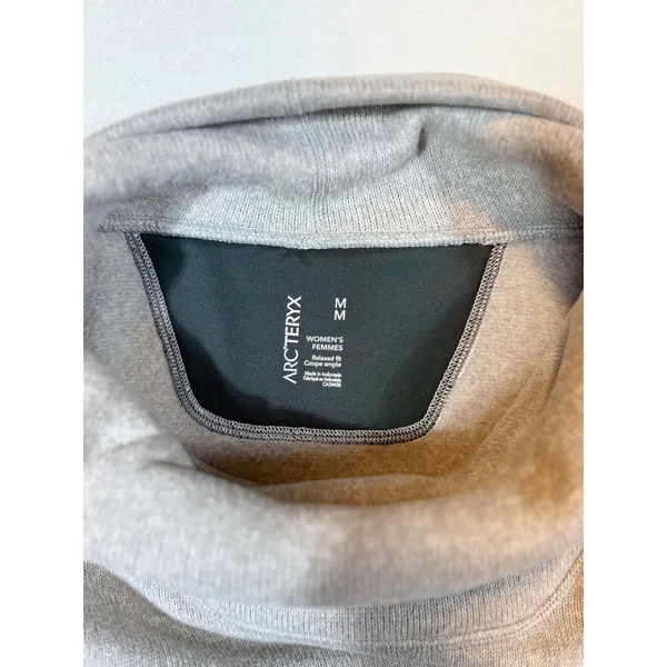 Arc'teryx Desira Tunic Cowl Turtleneck Fleece Heather Grey - Image 3