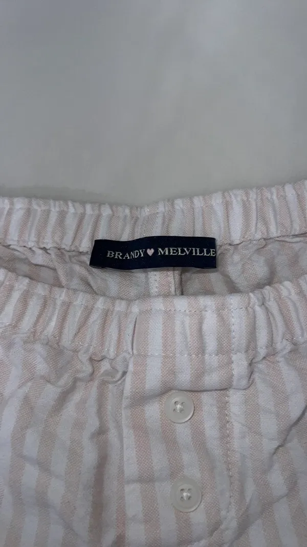 Brandy Melville Pink and white striped boxer shorts !! - Image 3