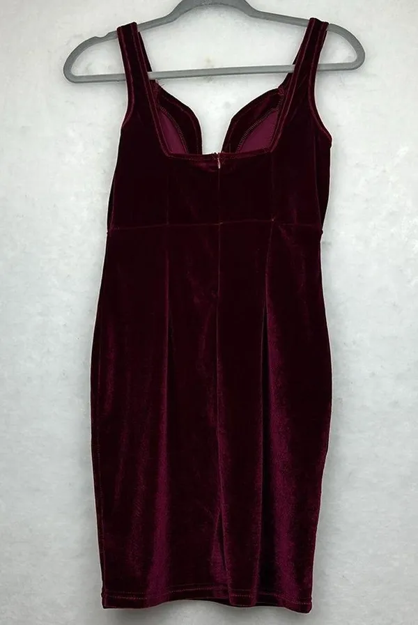 Velvet BURGUNDY V-Neck Midi Dress Sz M - Image 5