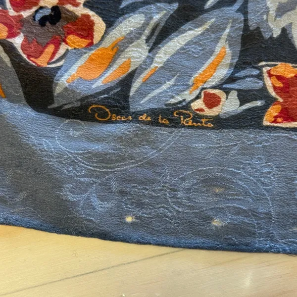 Vintage 70s Oscar de la Renta Floral Paisley Square Scarf Red Grey Silk 29x29 - Image 4