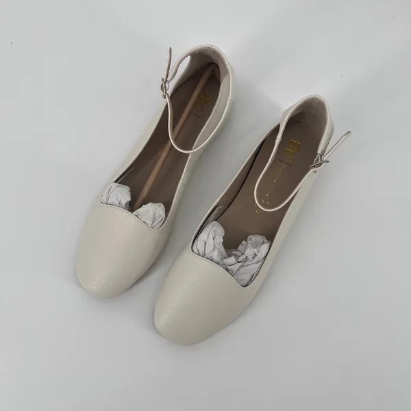BC Footwear Mary Jane Flat - Sz 9 - Image 3