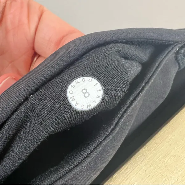 Lululemon Train Times 7/8 Pant Leggings Size 8 25" Black Athletic Workout - Image 3