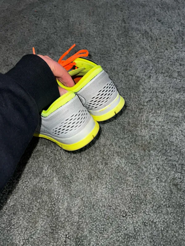 Nike Shoes - Image 7