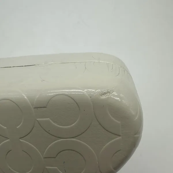 Coach Original White Logo Hard Sunglass Case Holder Sunglasses Microfiber Cloth - Image 10