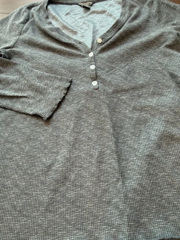 Eddie Bauer Cozy Gray Two-Piece Sleep Set Medium - C35-010 - Image 5