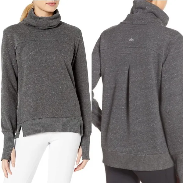 Alo Yoga Haze funnel neck Sweatshirt size medium‎ in grey - Image 2