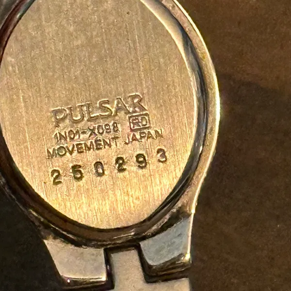 Vintage Pulsar 1N01-XO98 two tone watch - Image 3