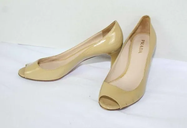 ladies PRADA 3inch heels size 38 with normal wear - Image 10