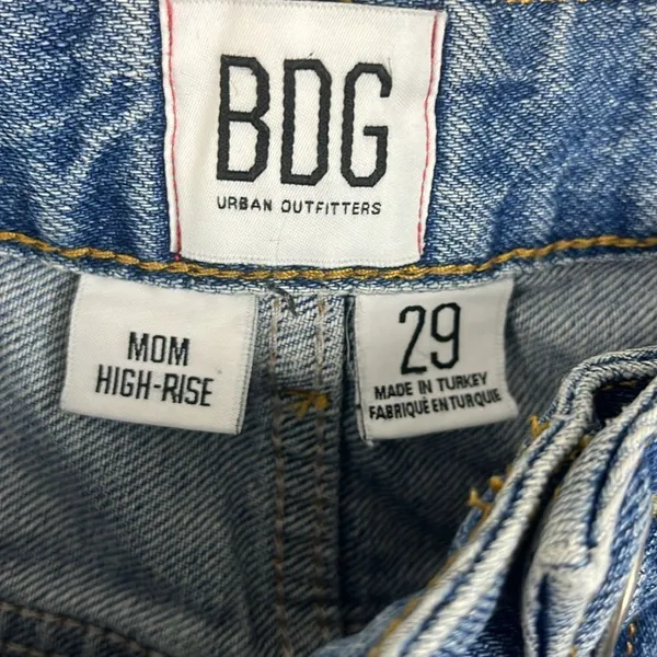 BDG Urban Outfitters high rise light wash mom jean - Image 4