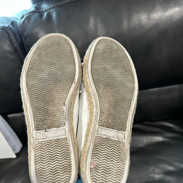 Tommy Hilfiger Sneaker white size 7.5 Women’s - Image 6