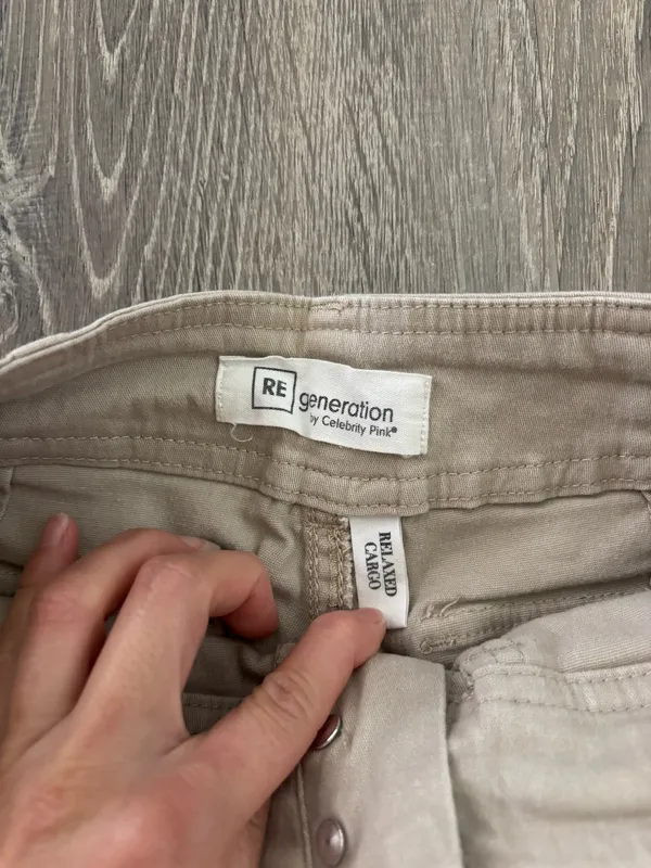 High-Rise Straight Leg Cargo Pants - Image 5