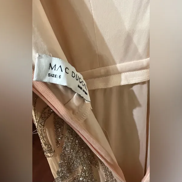 New Mac Duggal Pink V-Neck Sequin Embellished Gown Style 6015 – Apricot – Size 6 - Image 9