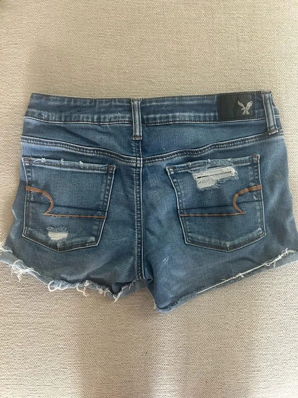American Eagle Shorts - Image 2