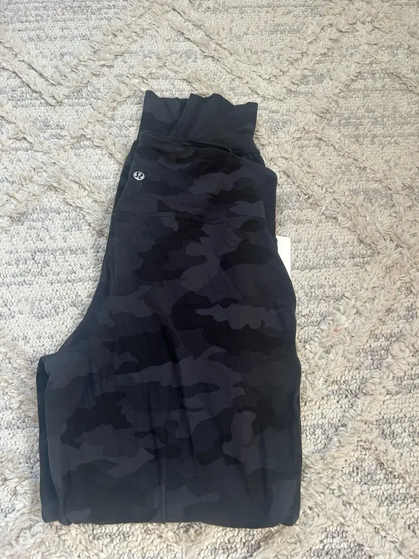 Lululemon Align Joggers - Image 3