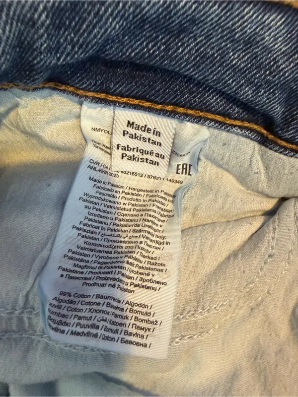 Noisy May Yolanda Straight Fit Wide Leg Jeans in Blue Size 29 x 32 - Image 8