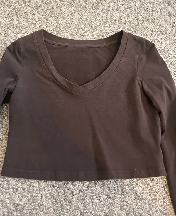 SheIn Basics Brown Long Sleeve Crop Top - Image 6