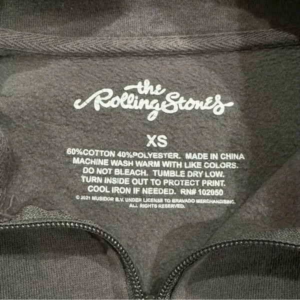 The Rolling Stones Grey Cropped Sweatshirt Women’s XS - Image 2