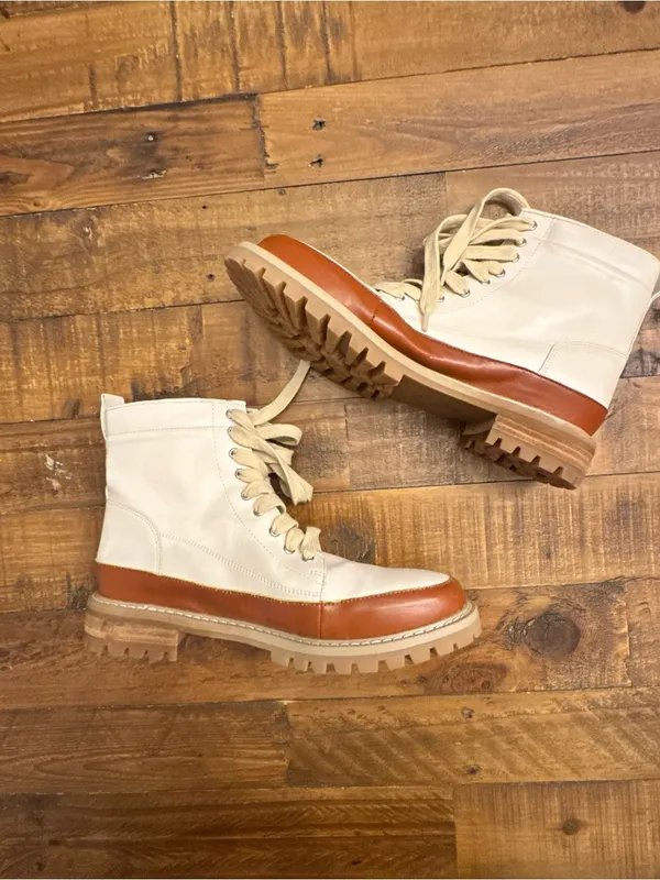 OASIS SOCIETY Two-Tone Lace-Up‎ Ankle Boots - Image 3