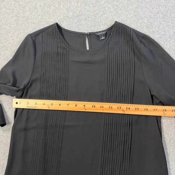 Ann Taylor Women's Small Black Pleated Front 3/4 Sleeve Blouse Top - Image 6