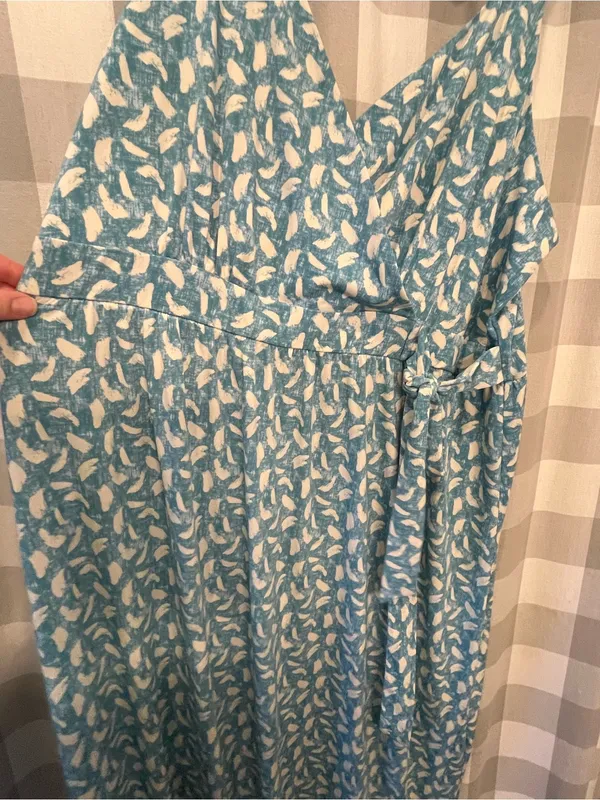 Gilli Blue and White Printed Wrap Maxi Dress - Image 2
