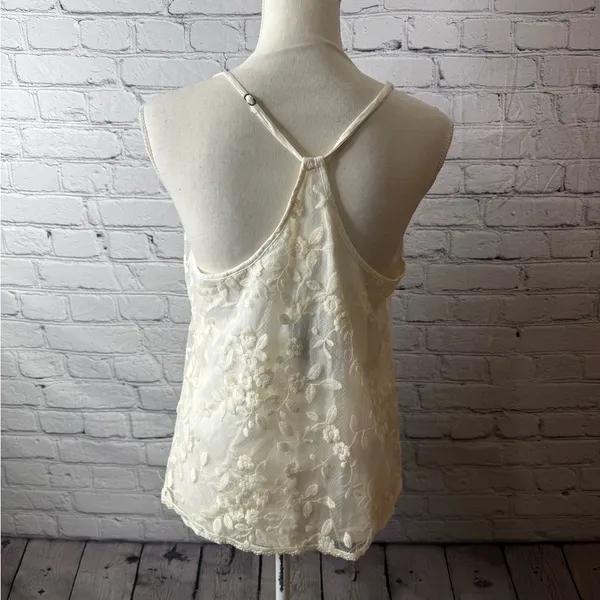 NWT Anthropologie E by Eloise Elegant Cream Floral Lace Women's Top size medium - Image 7