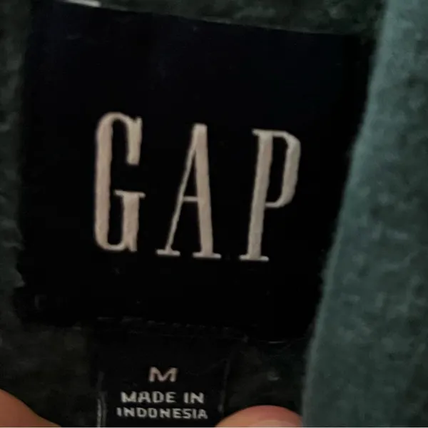 Gap hoodie - Image 3