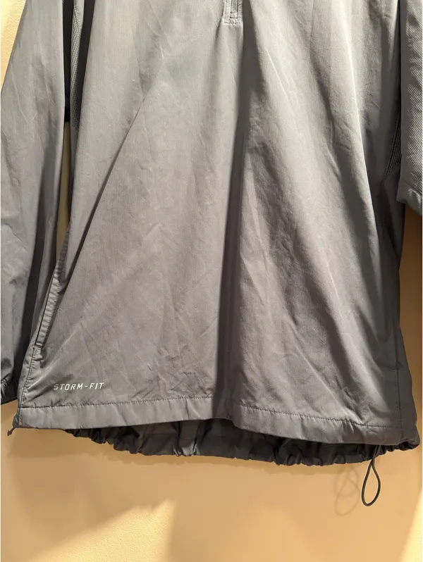 Nike Men's Gray and Navy quarter zip windbreaker Mens size Small - Image 5